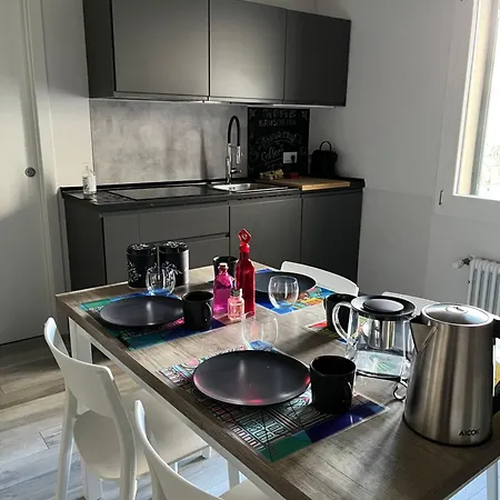 Bright Gem In The Heart Of Appartement Florence